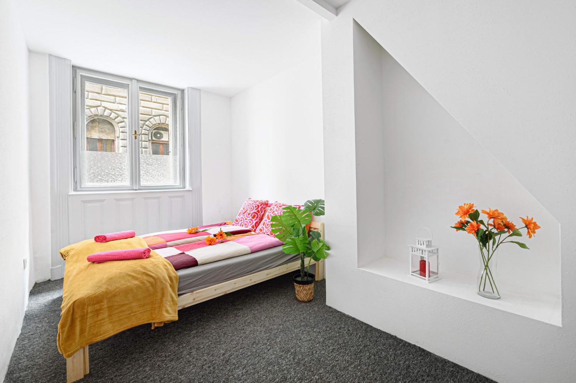 Berkocsis 21 Central * Budapest